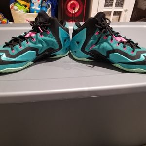 Lebron South Beach size 12